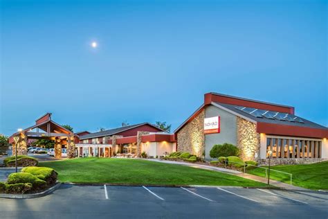 Enjoy made-to-order meals at our onsite restaurant and bar, and other thoughtful amenities like free Wi-Fi, a fitness center, and flexible event space. . Cheap hotels kennewick wa